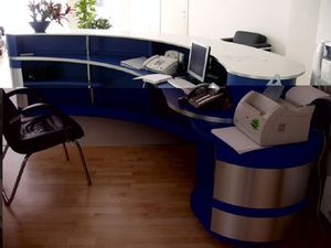Стойки ресепшн, администратора